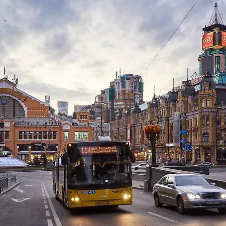 Big Jacuzzi , Sauna , Khreshchatyk Apartments Kyiv Exterior photo